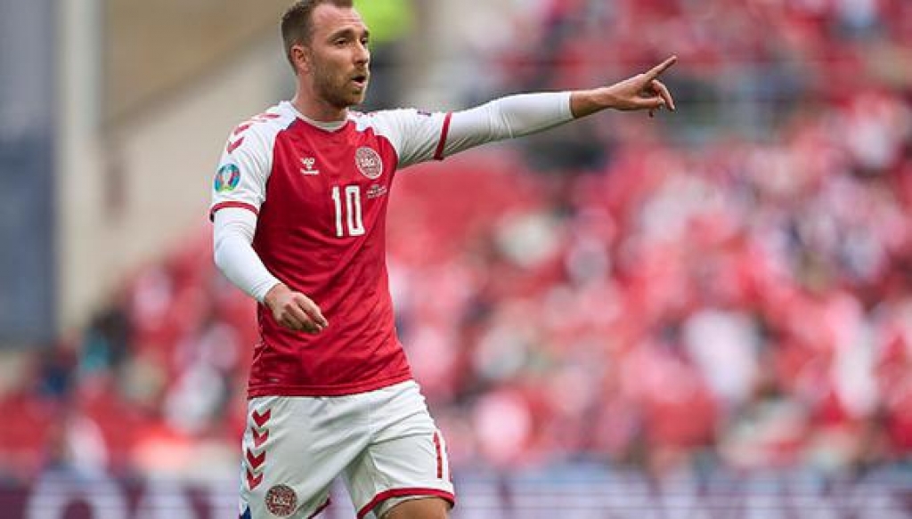 Christian Eriksen se desplomó durante el amistoso entre Dinamarca y Ucrania