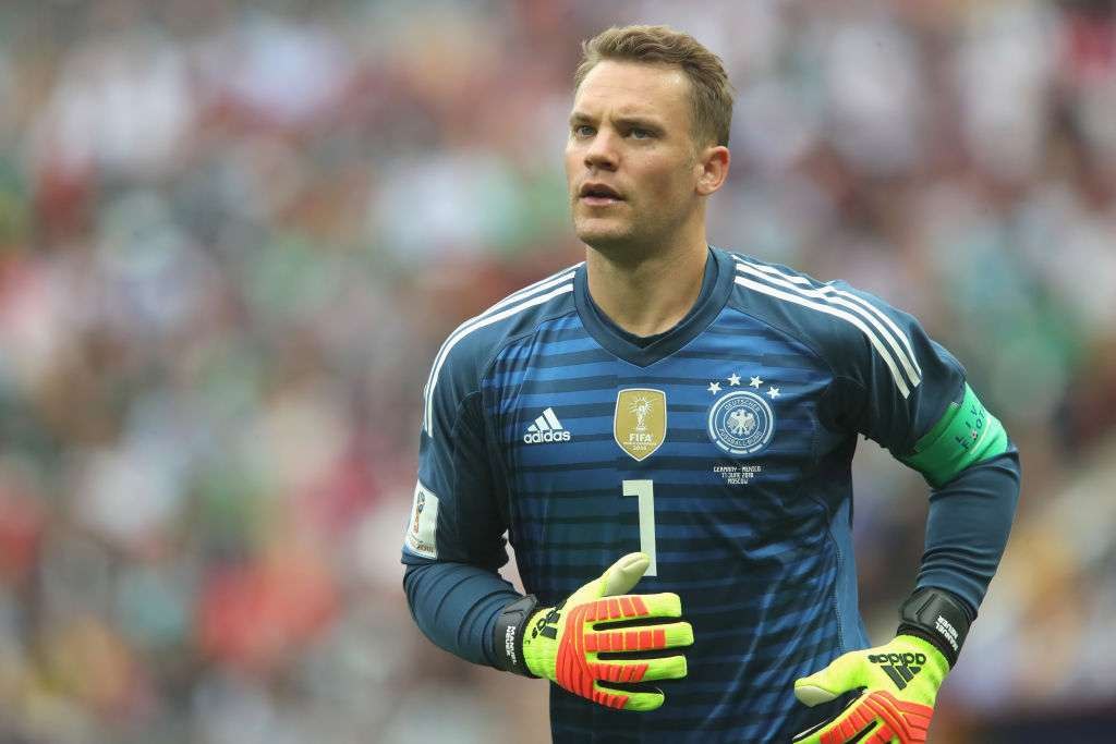 Manuel Neuer se retiró de la Selección de Alemania tras la eliminación ante Paraguay