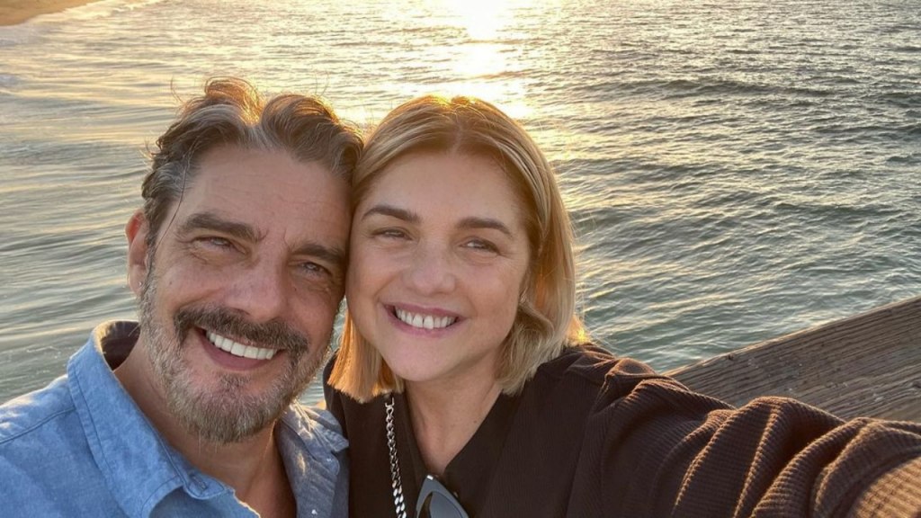 Fabián Mazzei y Araceli González en su emprendimiento de cosmética
