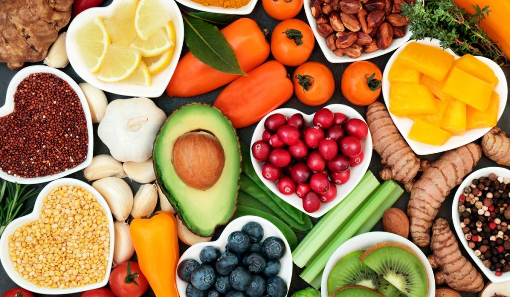 ¿Es suficiente saber el contenido de azúcar y sodio para evaluar la calidad nutricional de los alimentos?