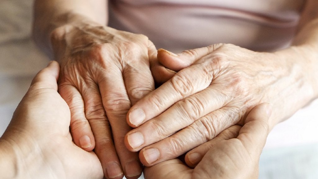 Cien mil argentinos viven con Parkinson: un desafío cotidiano