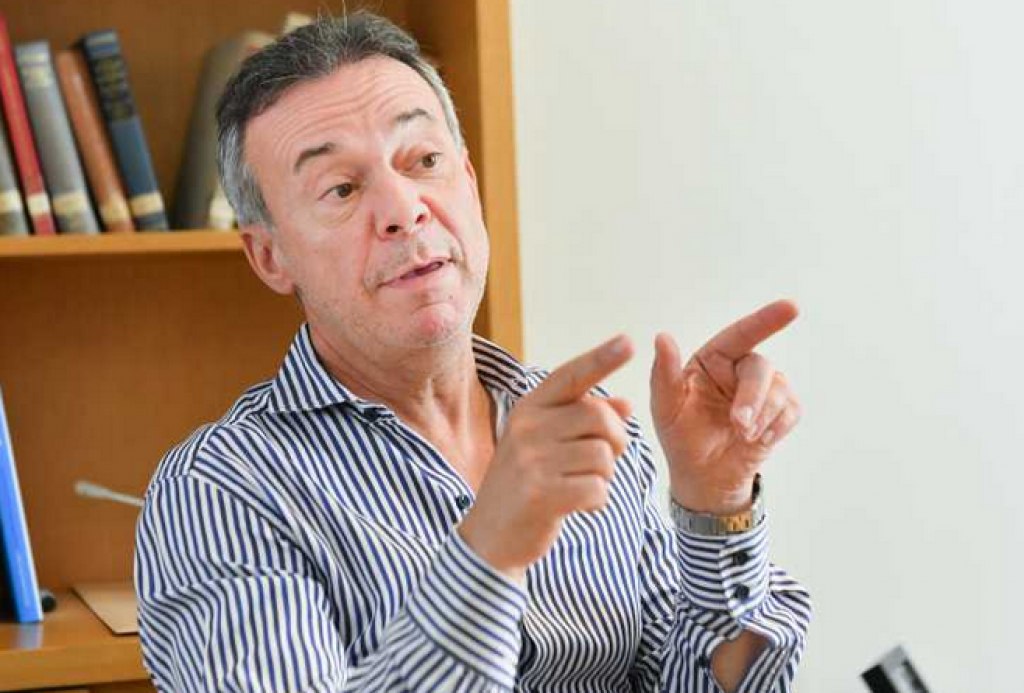 Para Artana, el Gobierno cuenta con poco margen para seguir bajando impuestos