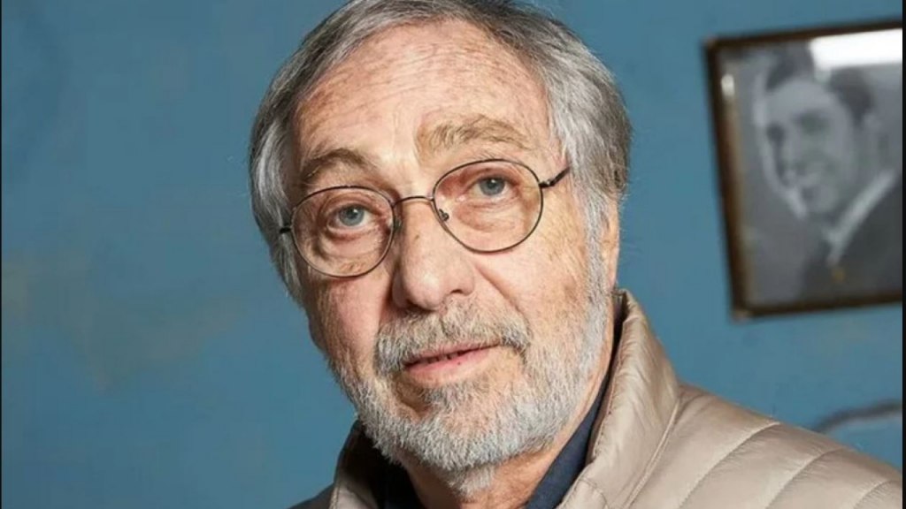 El actor Luis Brandoni en una de sus recordadas presentaciones