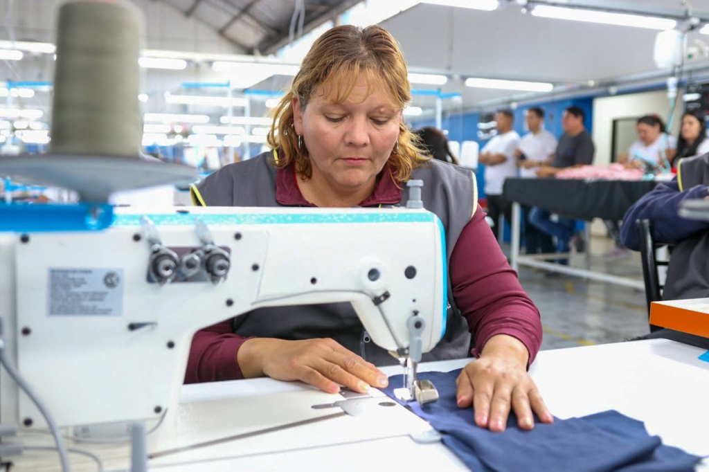 Mercado laboral: cambiar un empleo formal por la informalidad cuesta hasta un 27,8% del salario real