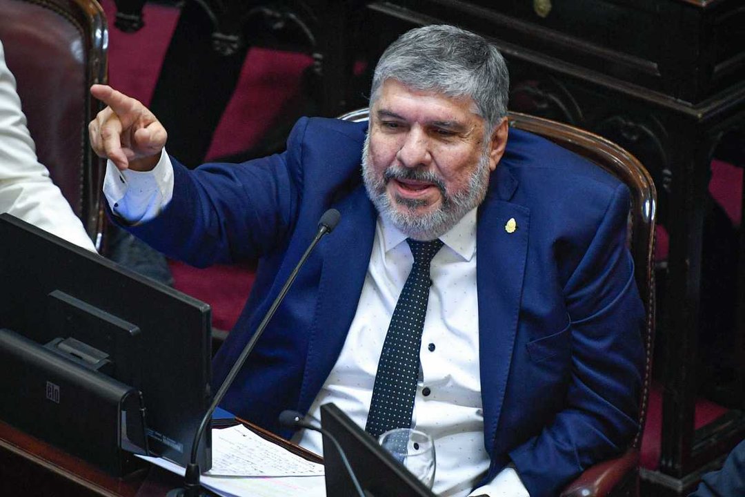 Mayans apuntó contra Milei: “Vetar la recomposición de las jubilaciones está alineado con una persona que dice cosas incoherentes”