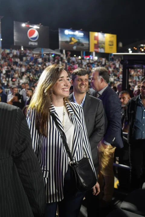 Villarruel visitó Jesús María y Los Carabajal la destrataron