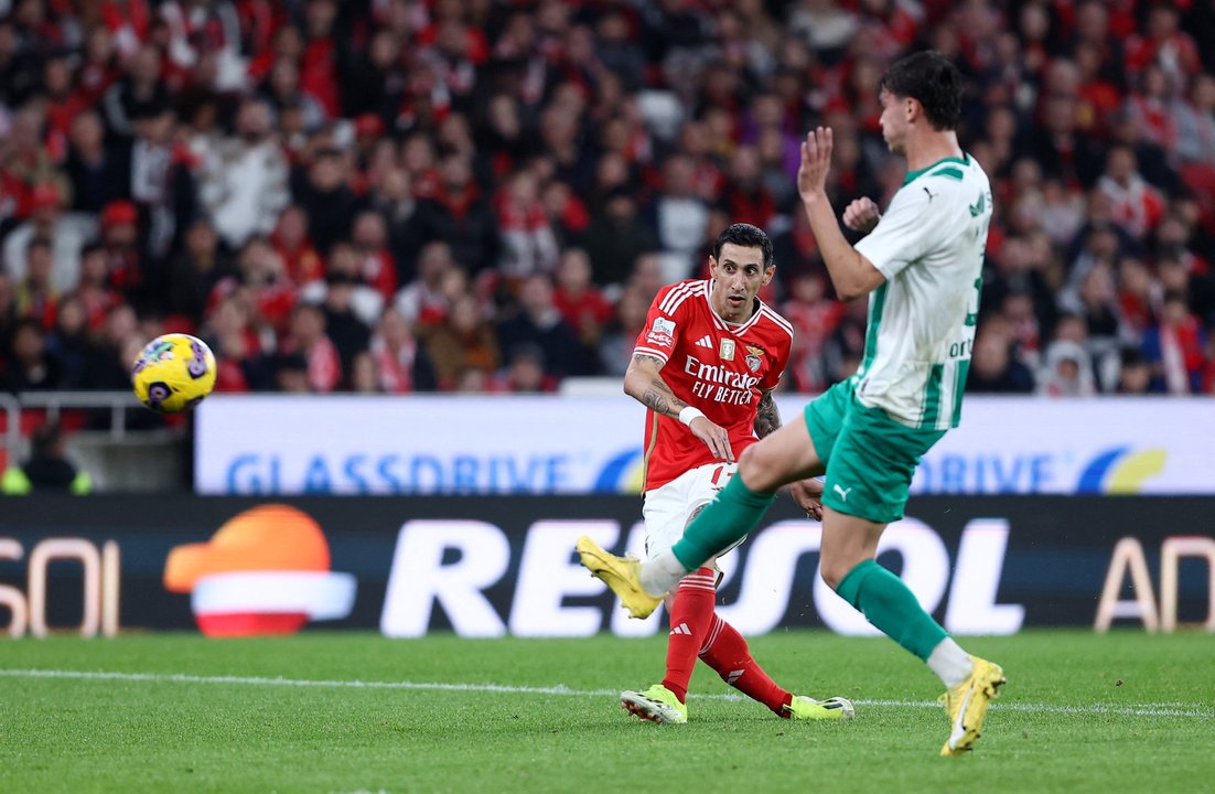 Video: el golazo de Di María en la liga de Portugal