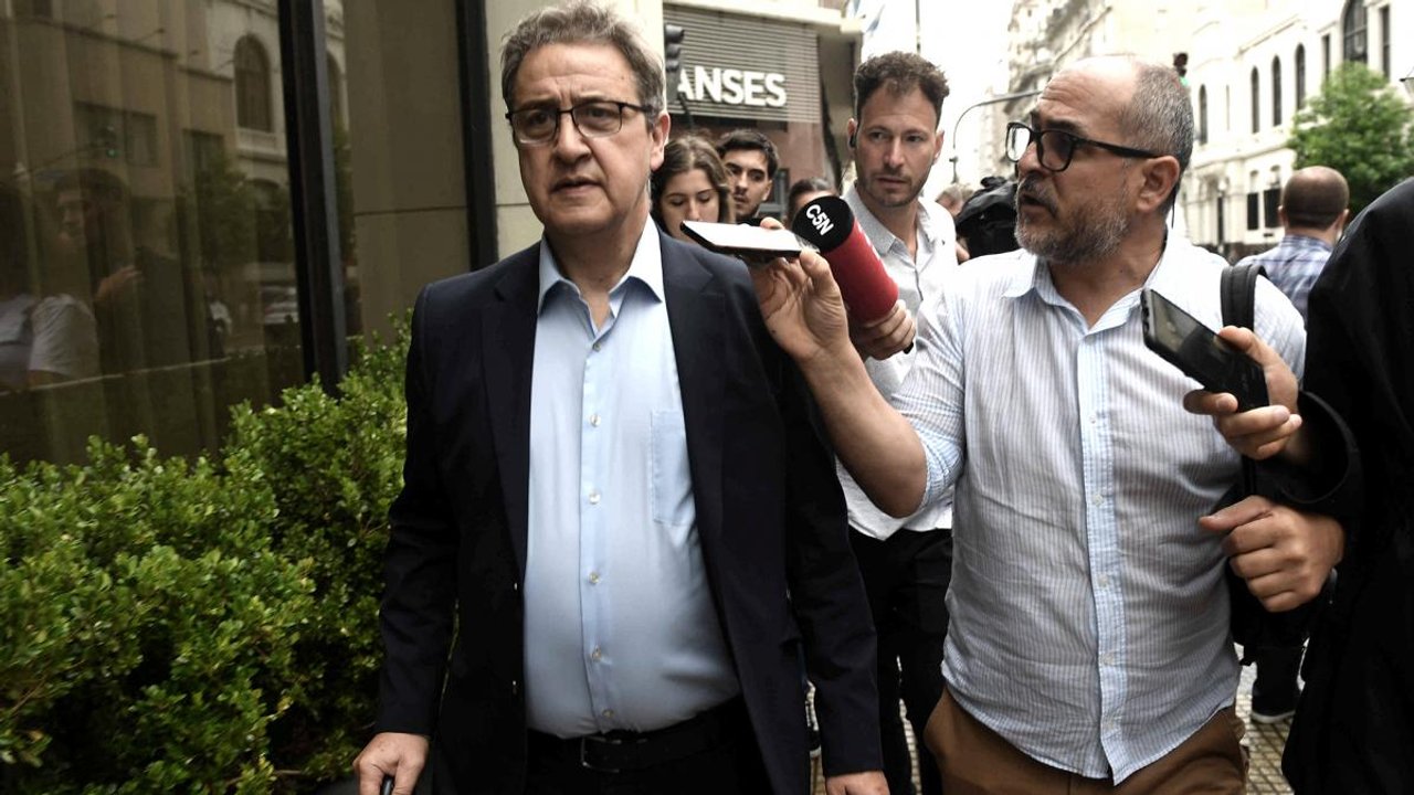 Diputado Falcone cuestionó a Lanari por un posteo y habló de una “respuesta desproporcionada”