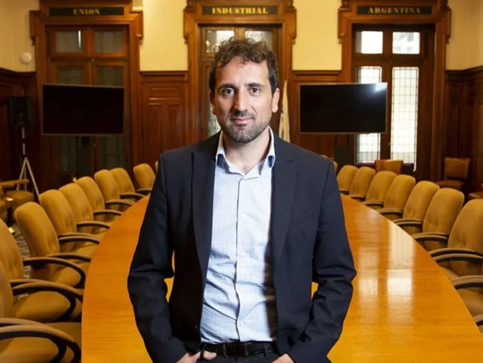 En Diputados, la UIA pidió que las retenciones sean del 6 u 8% y no del 15% como plantea la ley ómnibus