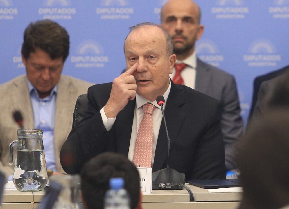 Milei echó al ministro de Infraestructura, Guillermo Ferraro