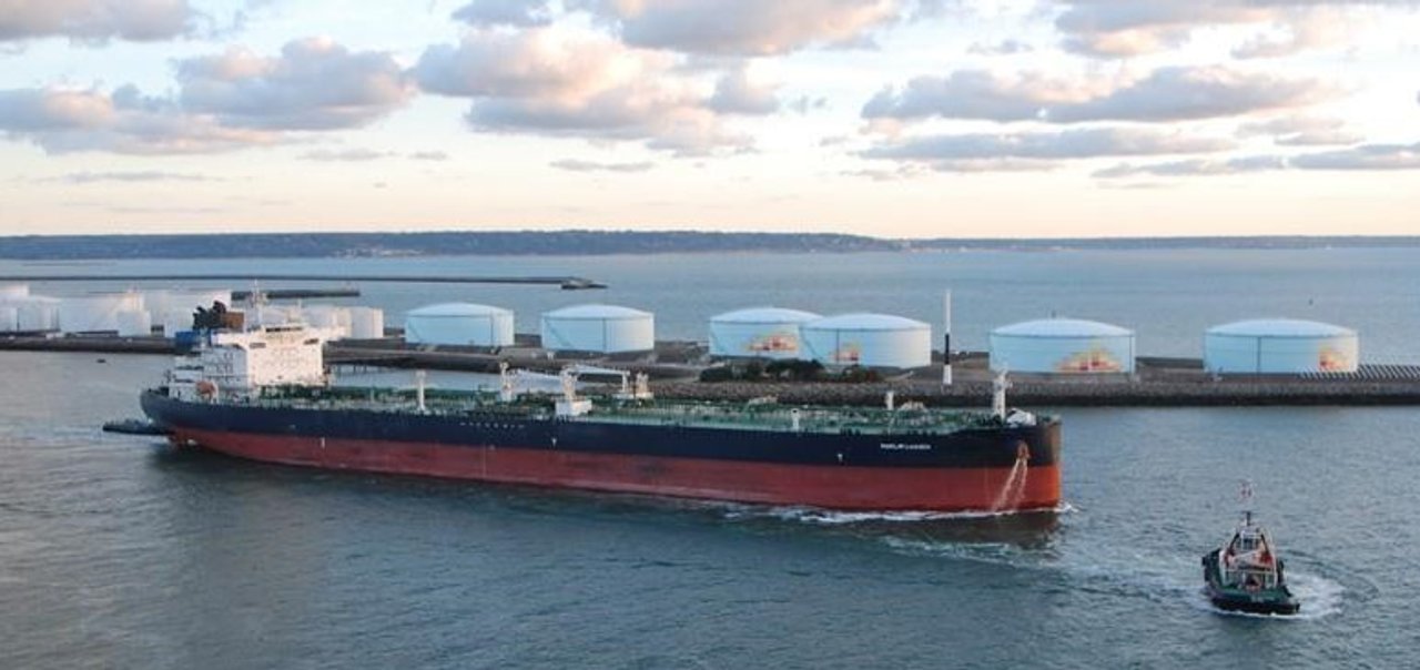 Hutíes intensificaron ataques en el Mar Rojo y alcanzaron un buque petrolero