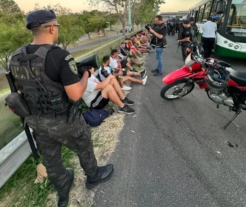 Liberaron a los 30 barras de River que habían sido detenidos en el enfrentamiento entre facciones