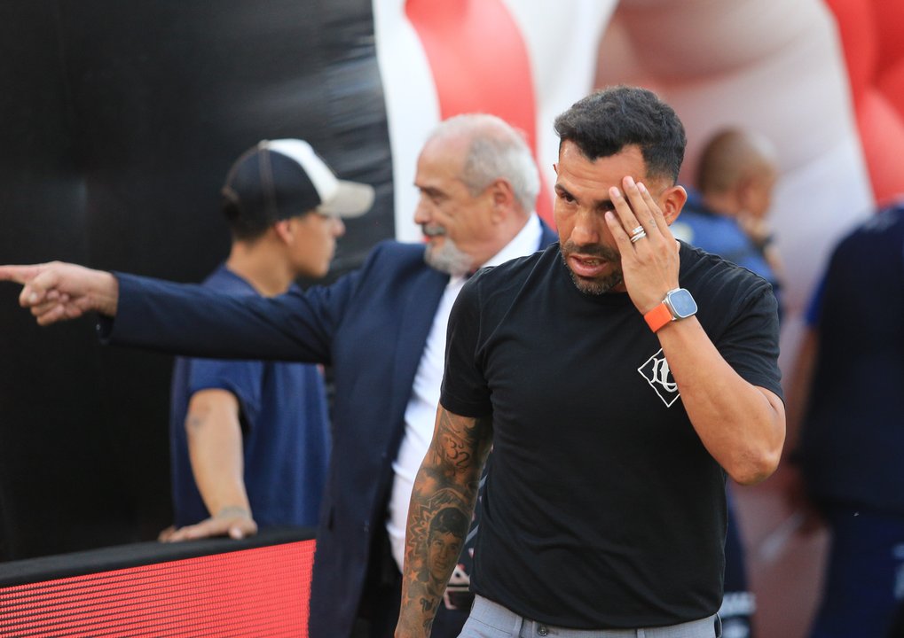 Tevez volvió a cruzar a Dóvalo tras recibir su carta documento: "Decime  dónde te mando el sobre” - Noticias Argentinas