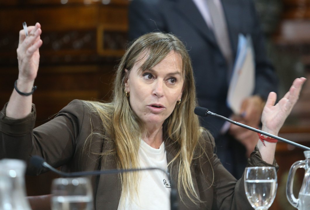 Juliana Di Tullio denuncia contratos irregulares de cursos de inglés en Cancillería