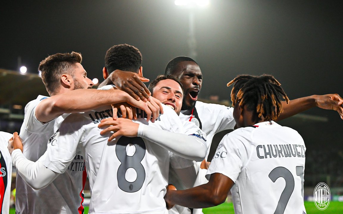 Triunfazo del Milan ante Fiorentina y se afianza como único escolta de la Serie A