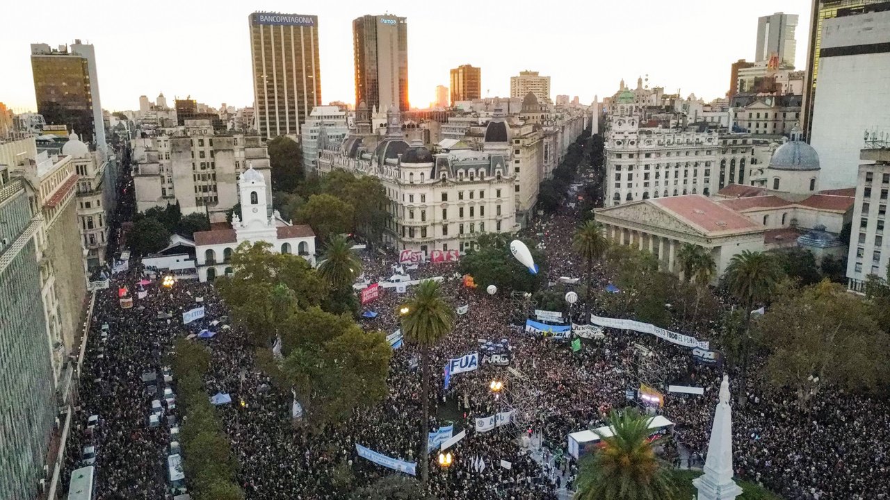 Organismos de derechos humanos marchan a 50 años del Golpe