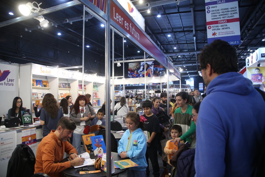 Conversatorio sobre fe, territorio y liderazgo se realizará en la Feria del Libro