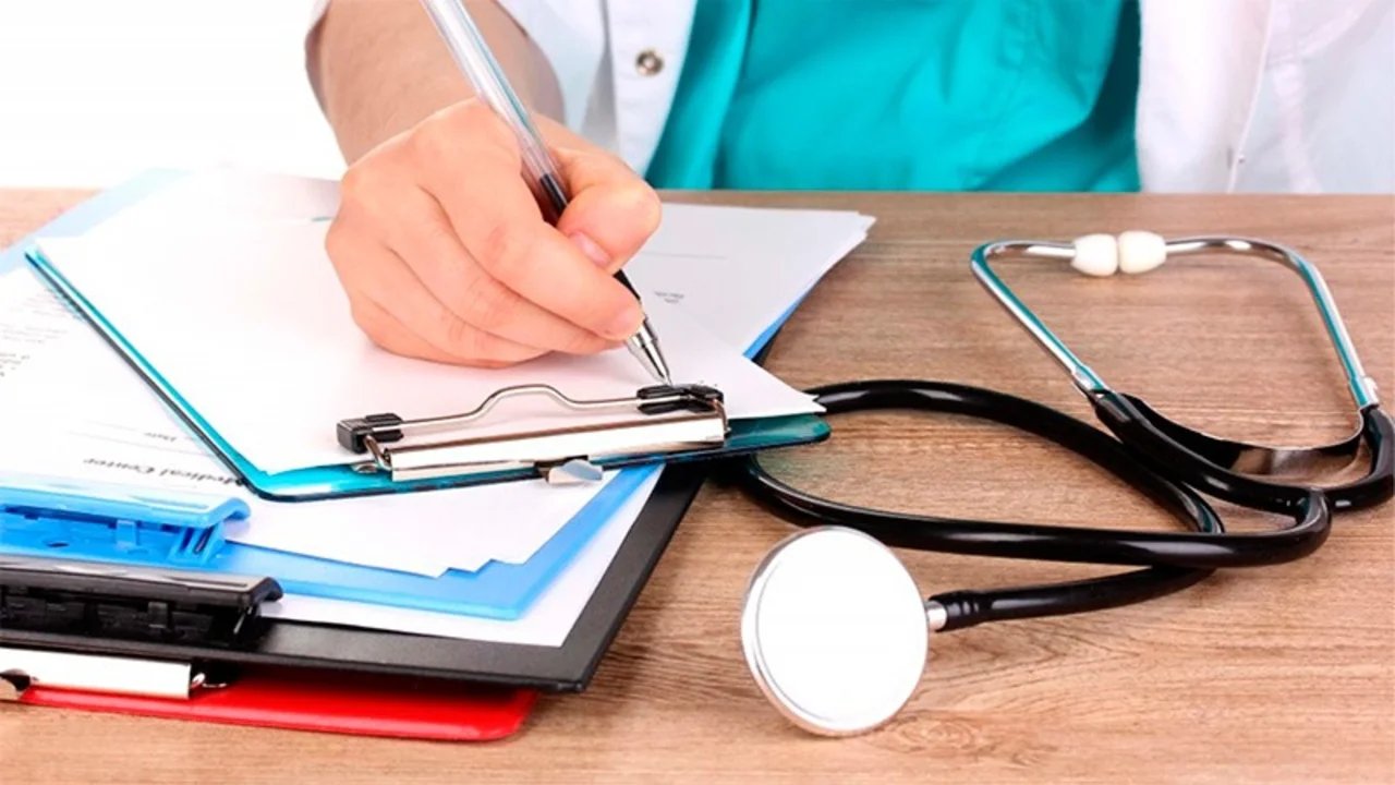 Consumidores frente a aumentos en salud y alimentos