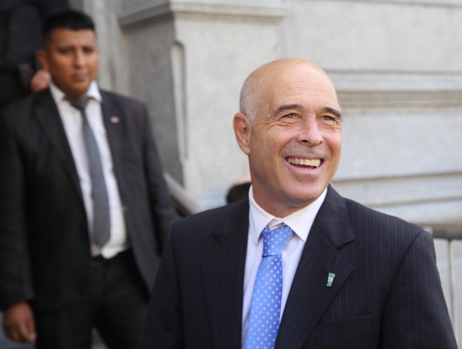 Bartolomé Abdala asume el Ejecutivo por viajes de Milei y Villarruel