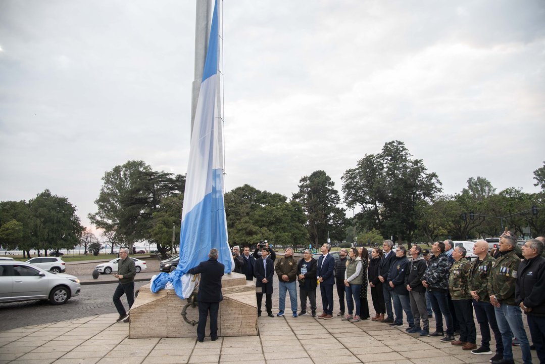 Ex combatientes de Malvinas participaron en el acto. Foto: Municipalidad de Rosario