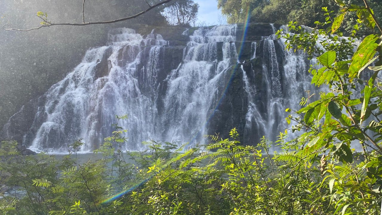 Salto Yasy: la cascada secreta de Iguazú donde la Coca Sarli filmó una escena hot