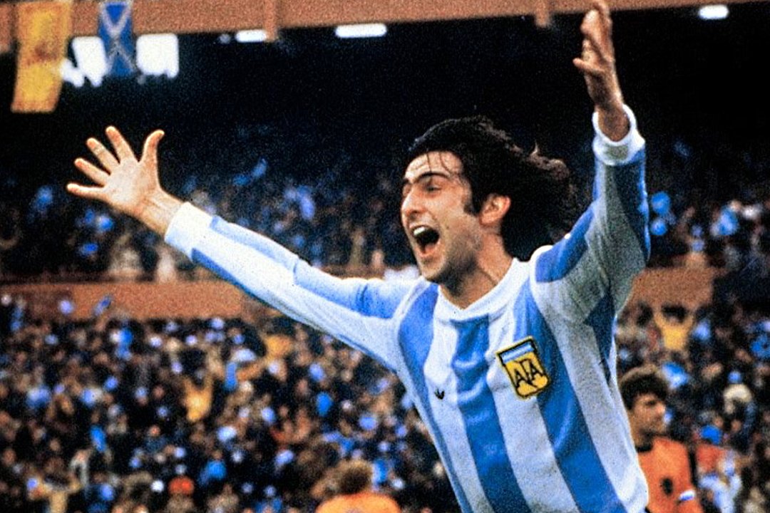Mario Alberto Kempes elogió a la Selección Argentina: “Es la mejor que vi en el Mundial”