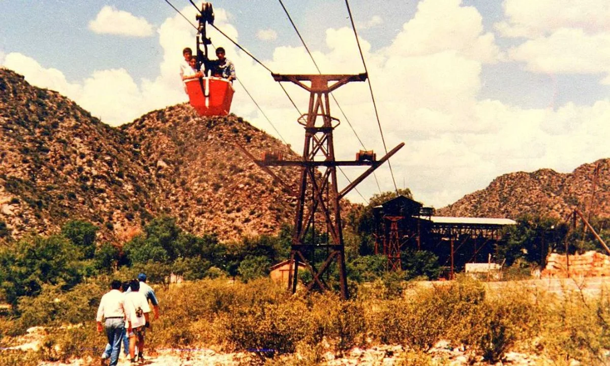 El cable carril más alto del mundo está en la Argentina: tiene 34 kilómetros  y es un Monumento Histórico - Agencia Noticias Argentinas