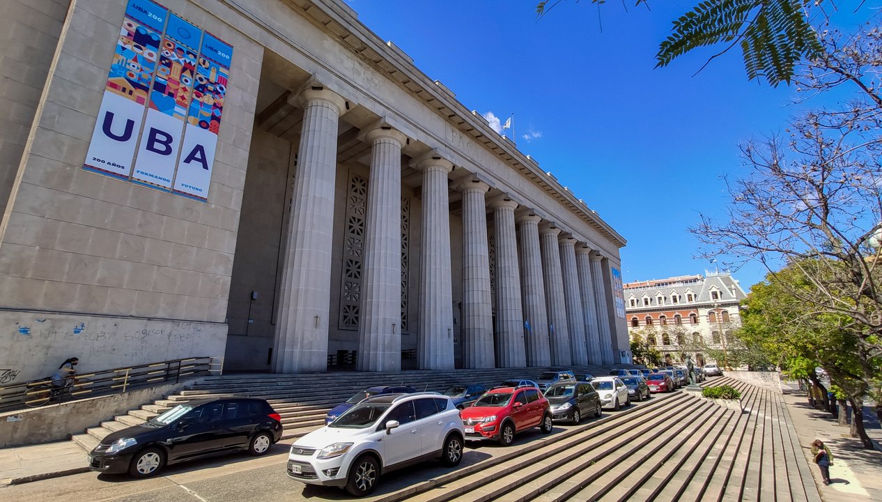 Docentes de la UBA preparan clases públicas y feria de ciencias en Plaza de Mayo