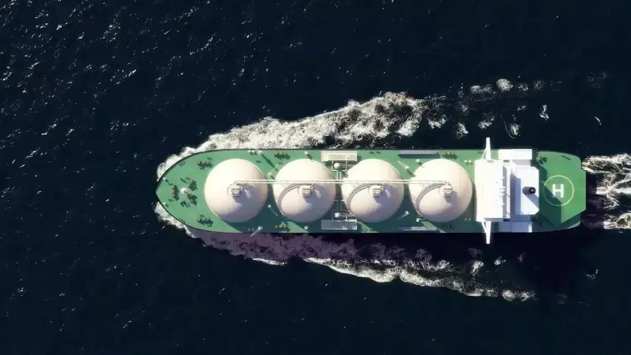 Buque metanero utilizado para importación de GNL en Argentina