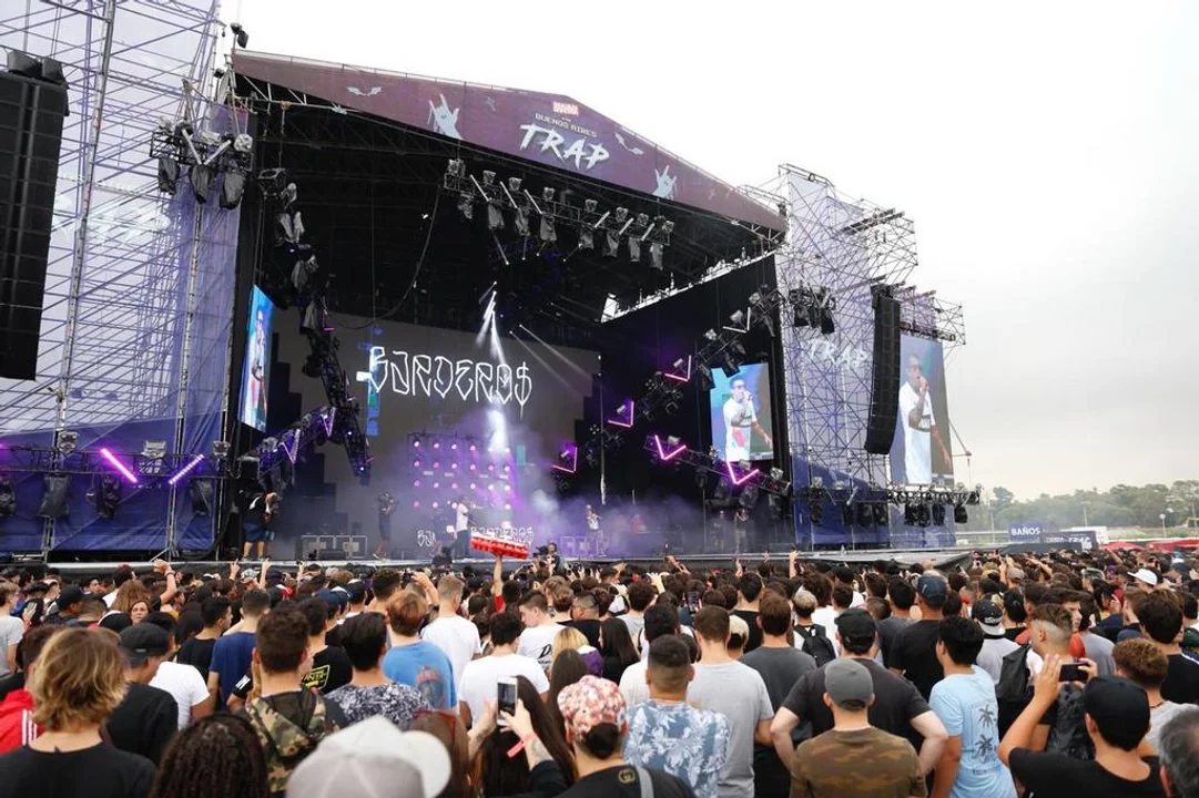 La policía recuperó artículos robados y detuvo a cinco personas en el Buenos Aires Trap