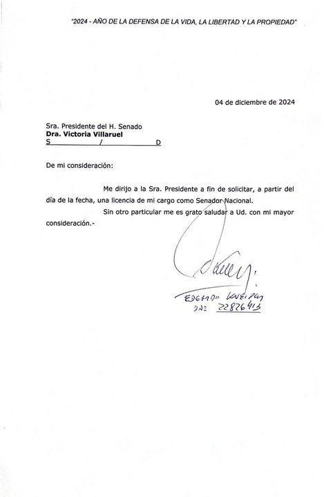 Edgardo Kueider pidió licencia en el Senado mientras sigue detenido en Paraguay por los dólares sin declarar