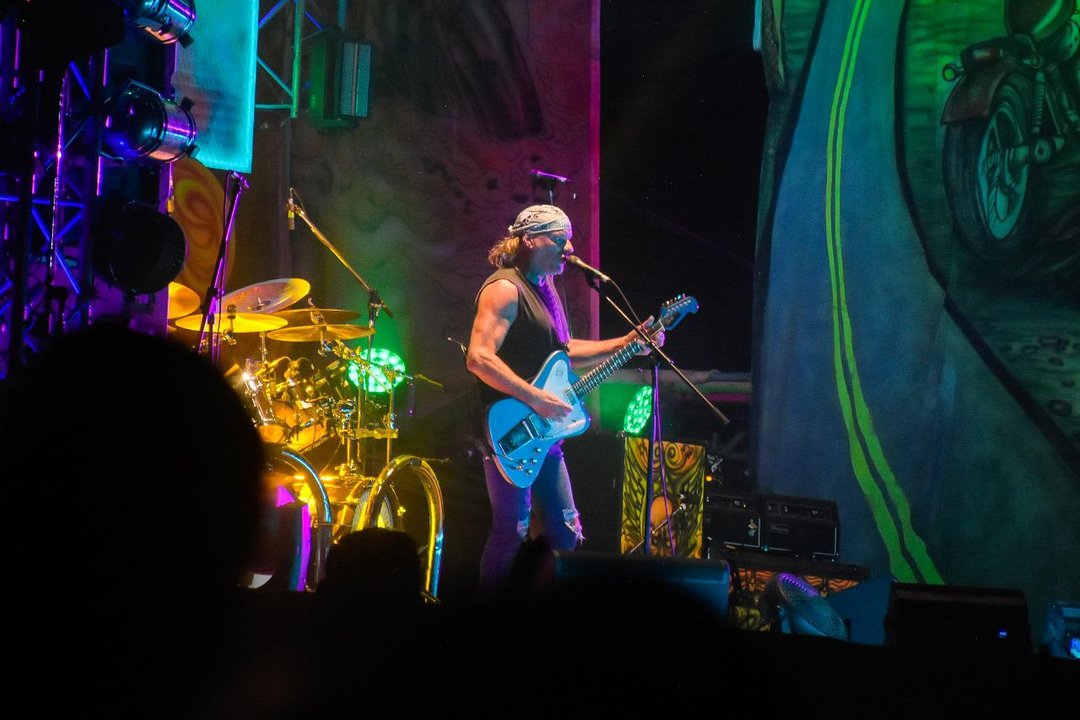 La Renga subió a "Javier Milei“ al escenario y sorprendió a todos en Luján