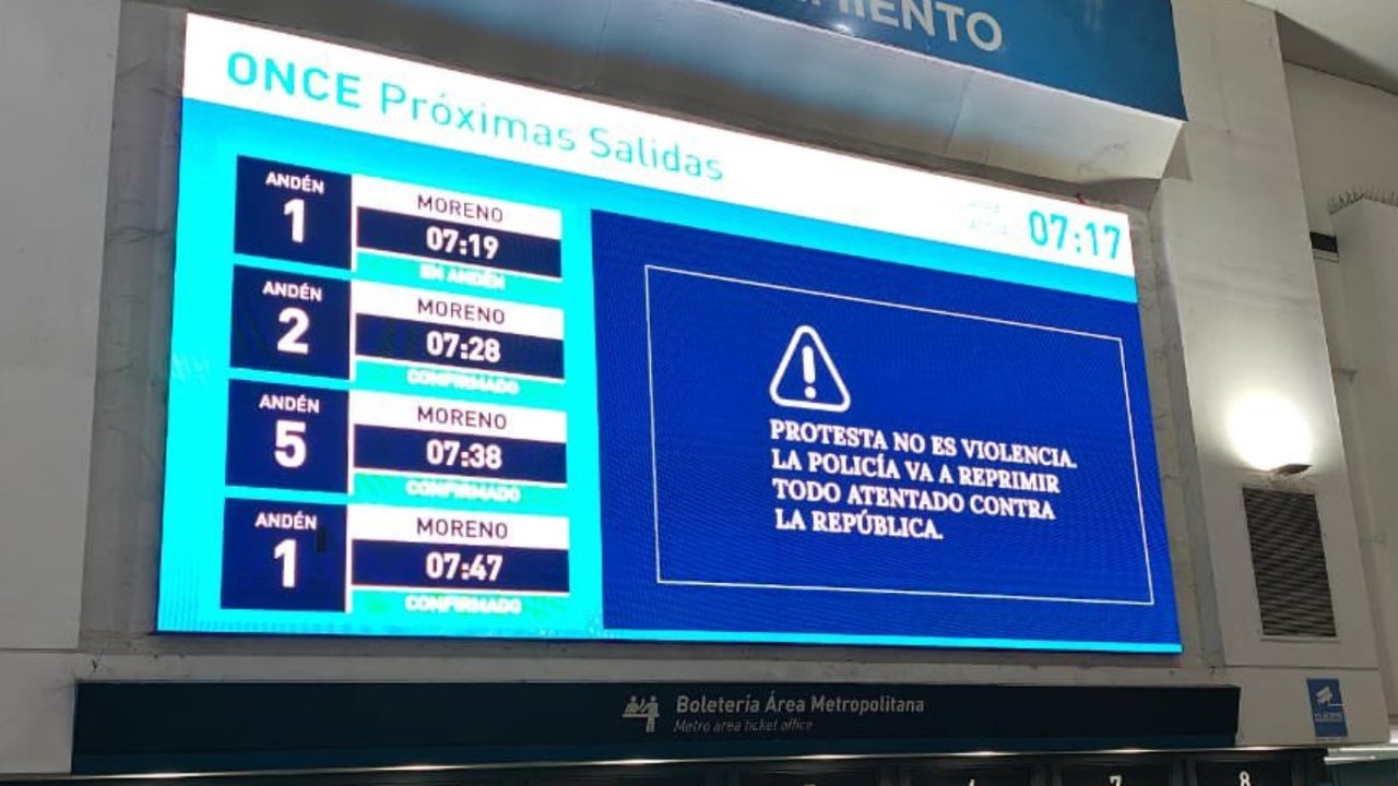 El Gobierno usó las estaciones de tren para advertir sobre la represión en  la marcha de jubilados - Agencia Noticias Argentinas