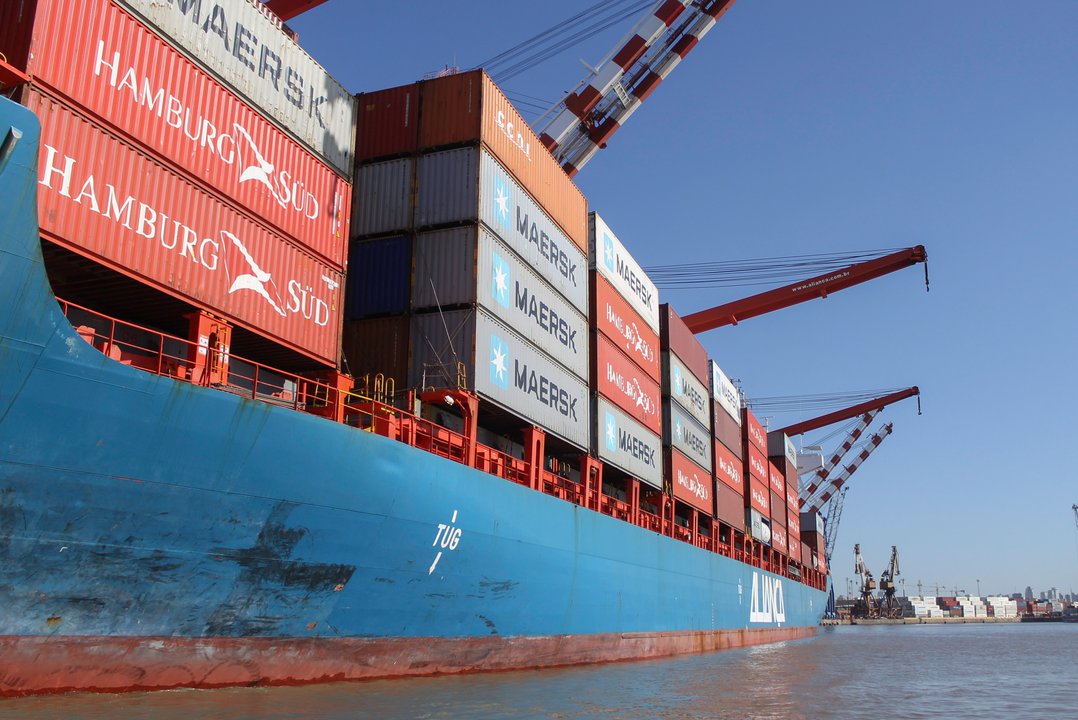 Cargas listas para exportación de pymes argentinas
