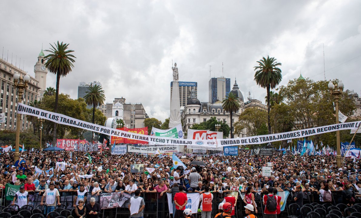 Organismos de derechos humanos marchan a 50 años del Golpe de 1976