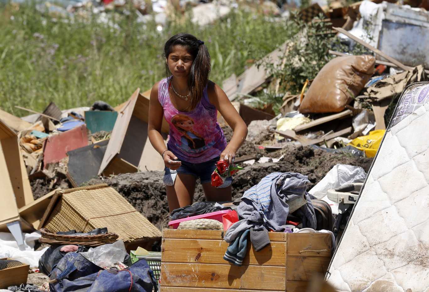 El 40% de los jóvenes de barrios vulnerables cree que nunca saldrá de la pobreza - Newsweek