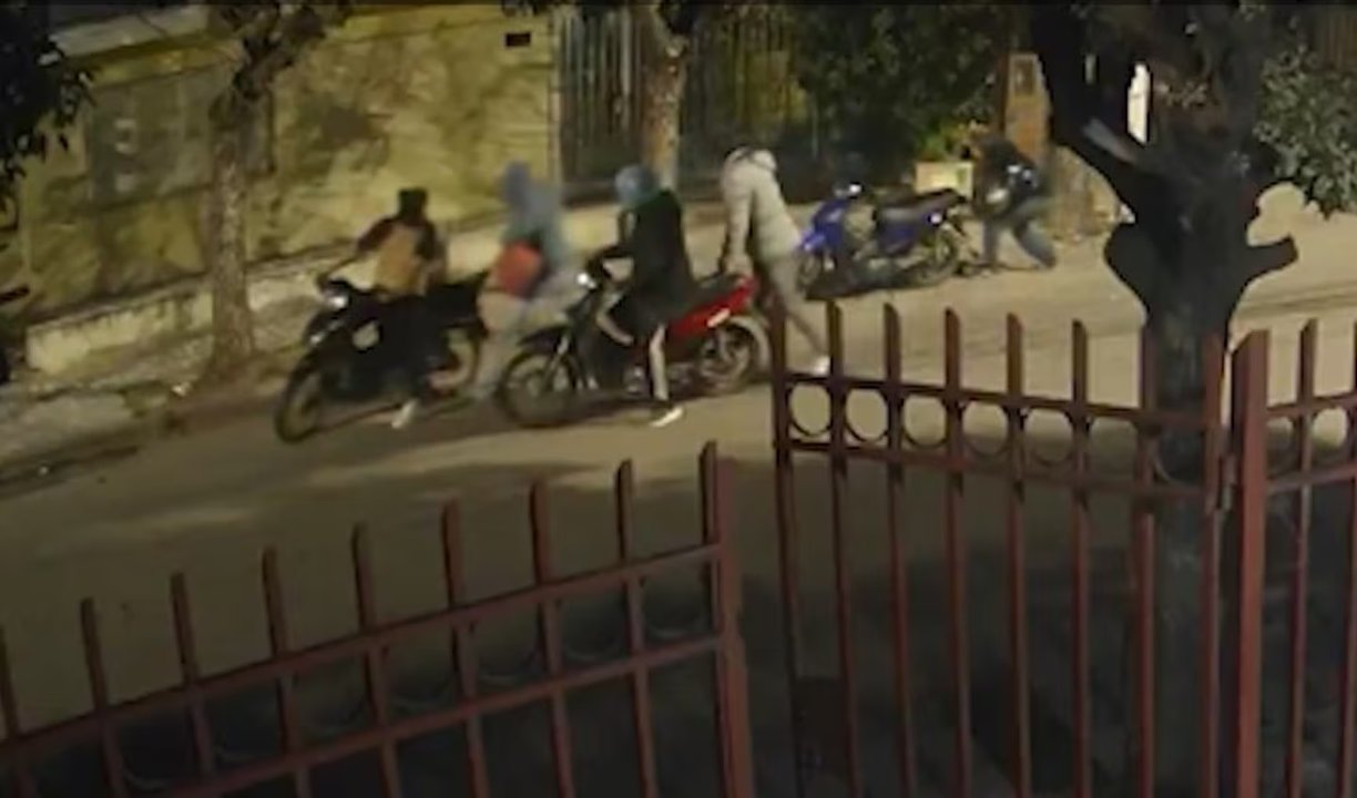 Córdoba: intentaron robarle la moto y lo balearon en un testículo Córdoba: intentaron robarle la moto y lo balearon en un testículo