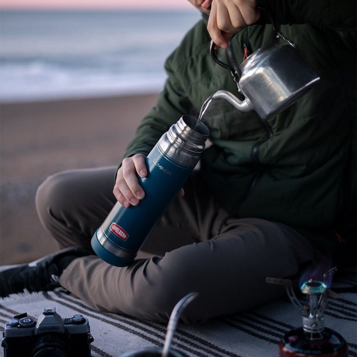 La industria que echó 170 empleados, se dedicó a importar y remarca lo que trae un 500%, no es la única