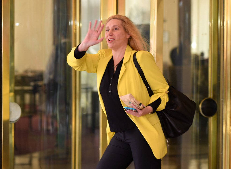 Tras la tensión por las listas, Karina Milei habilitó una mesa de campaña con los equipos de Pareja y Caputo