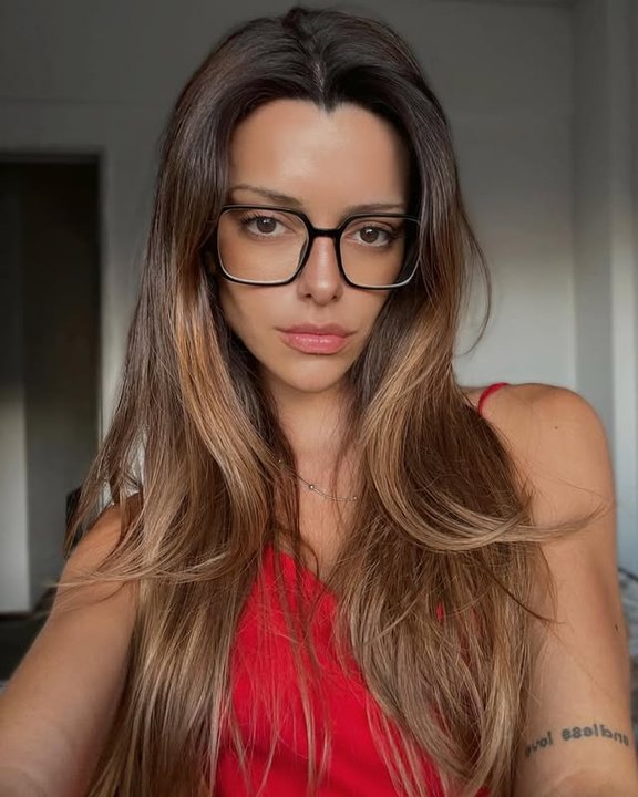 El escándalo de Chanchi Riquelme y la influencer, a la Justicia: Valentina Salcedo iniciará una querella penal