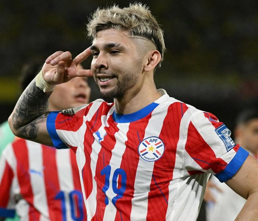 Sufre Paraguay: Julio Enciso sufrió una rotura fibrilar y está en duda para el debut mundialista