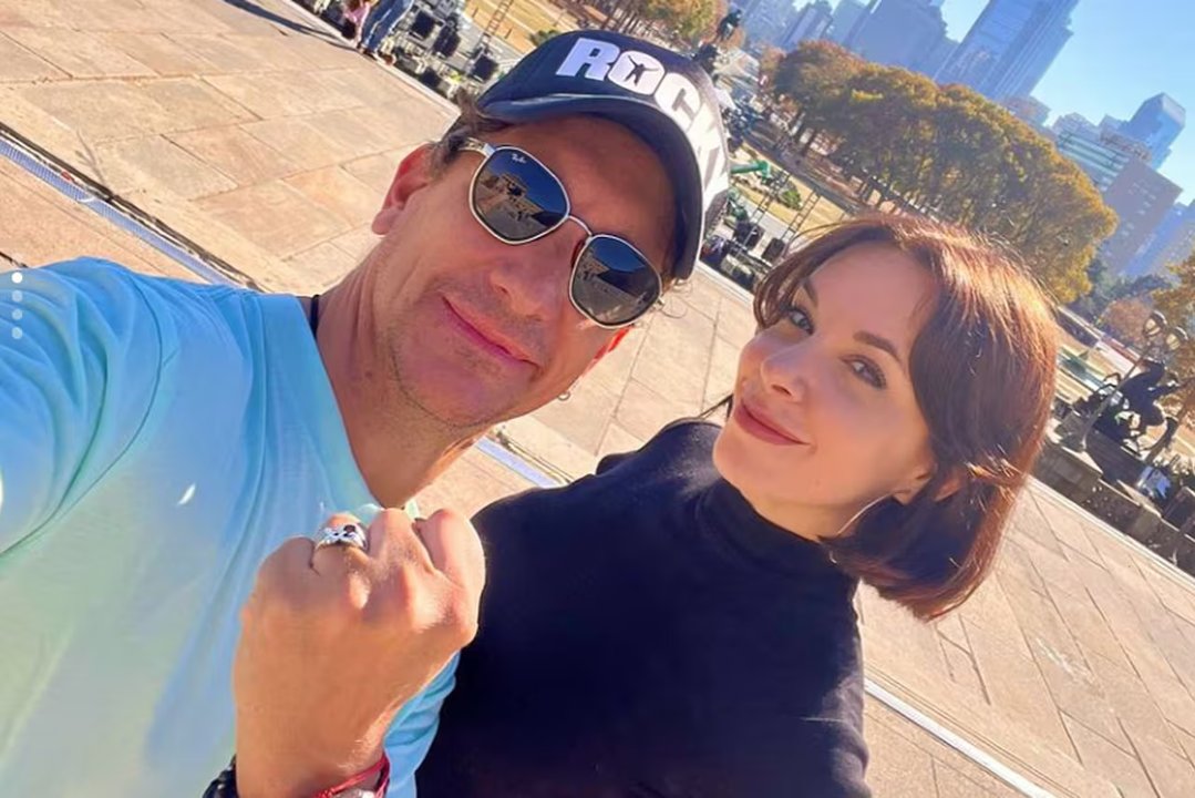 Nico Vázquez y Dai Fernández en su primera salida oficial en el Teatro Colón