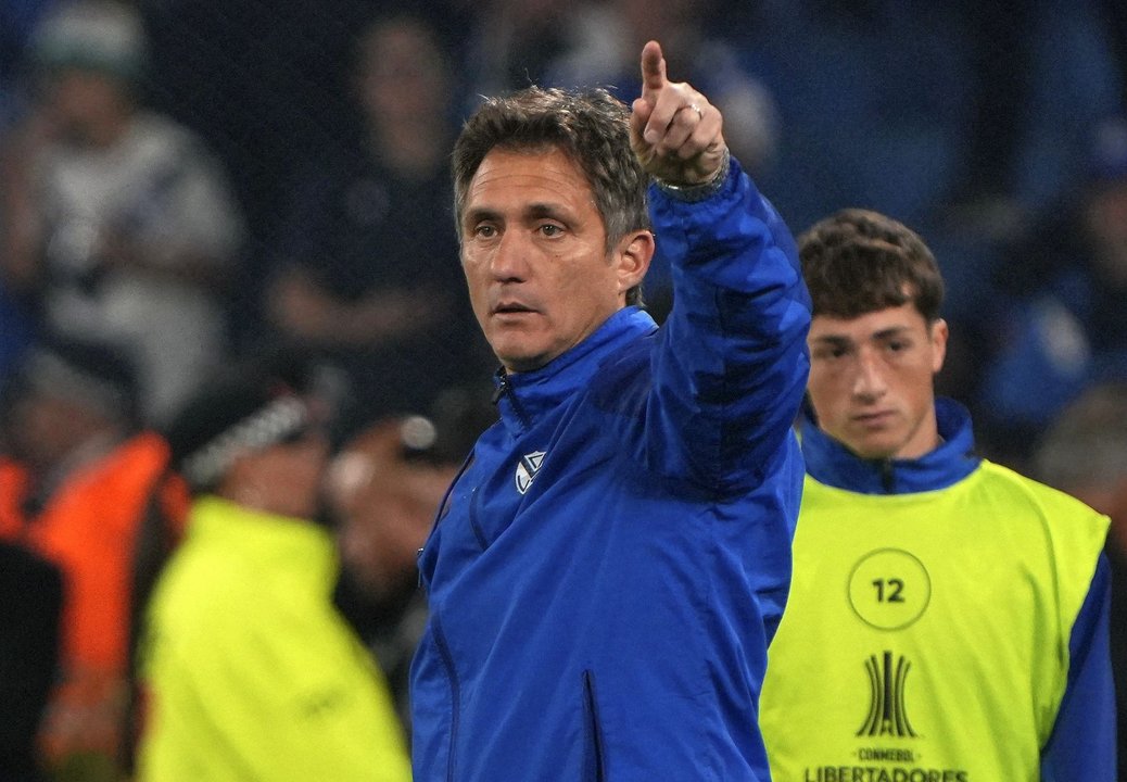 Guillermo Barros Schelotto, tras la derrota ante Racing: “Vamos a ir a ganar en la vuelta” Guillermo Barros Schelotto, tras la derrota ante Racing: “Vamos a ir a ganar en la vuelta”