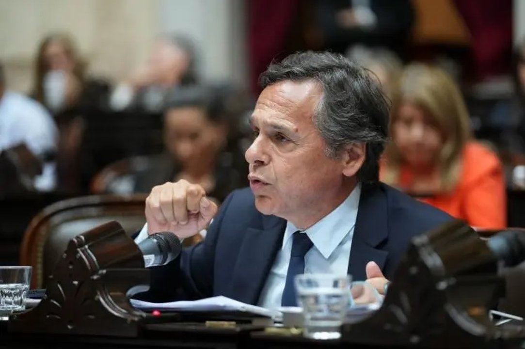 Buscan frenar la resolución que dejó sin transporte gratuito a personas con discapacidad