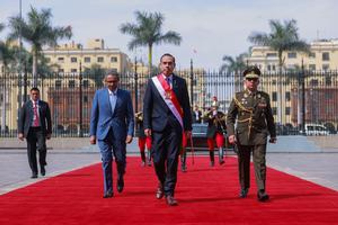 El presidente interino de Perú José Jerí en medio de un escándalo político