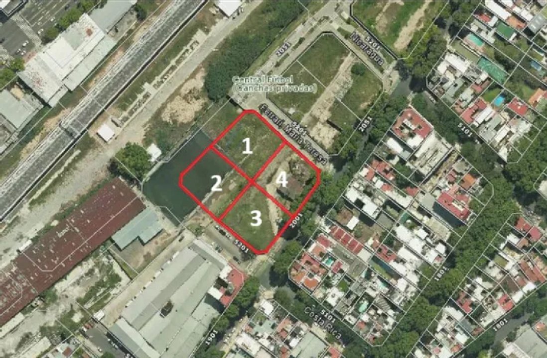 El Gobierno anunció la subasta de un bloque de inmuebles con deudas de Playas Ferroviarias de Buenos Aires El Gobierno anunció la subasta de un bloque de inmuebles con deudas de Playas Ferroviarias de Buenos Aires