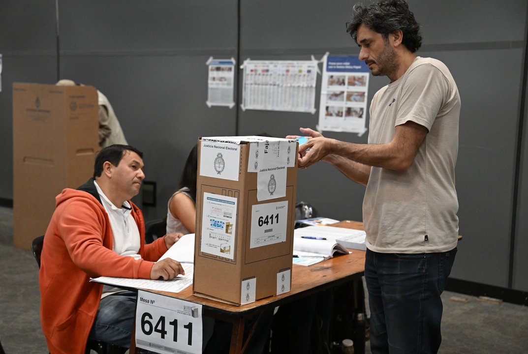 Provincias argentinas se preparan para desdoblar elecciones en 2027