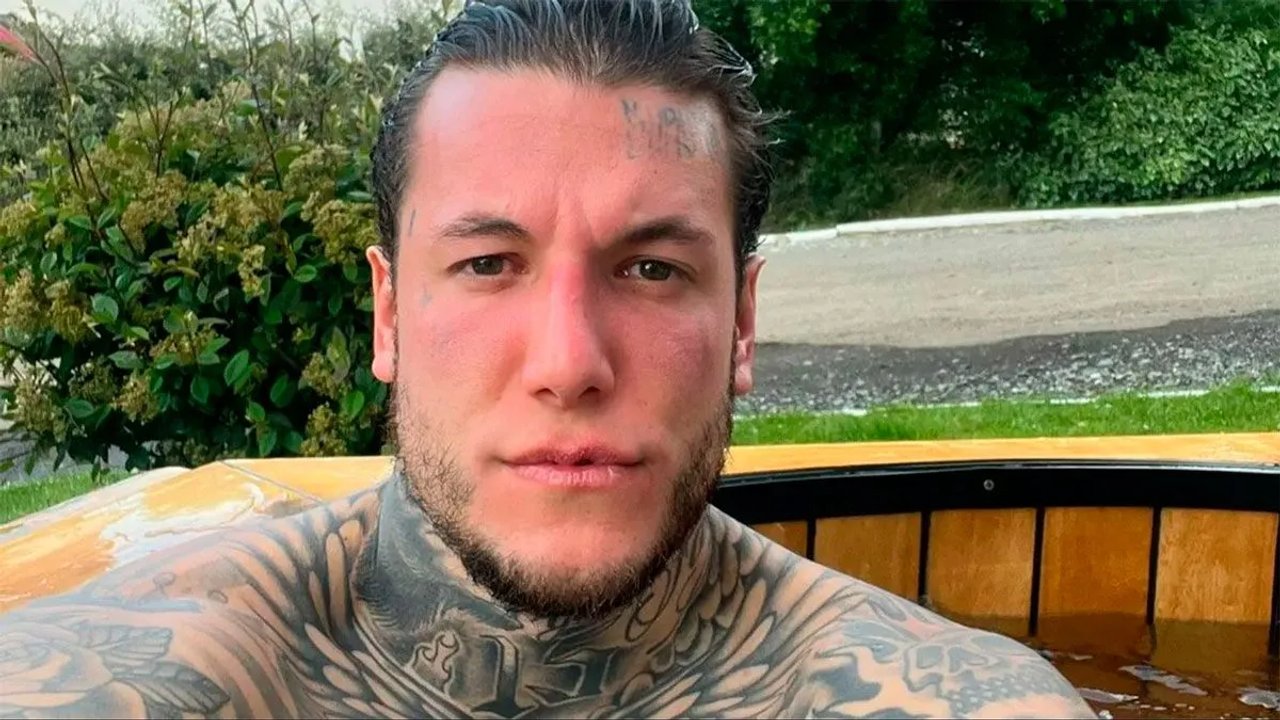 Alex Caniggia en redes sociales