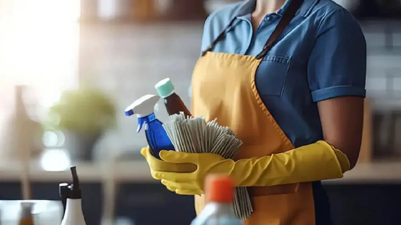 Aumentos para empleadas domésticas: cuánto subirán los sueldos en noviembre y diciembre