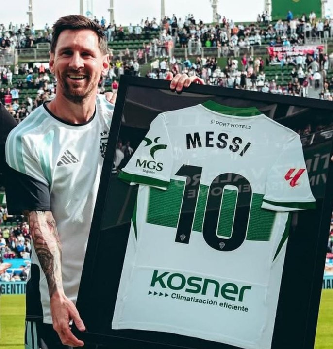 Messi sorprendió en España antes del debut con Argentina: visita al Elche y una camiseta inesperada